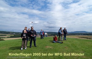 Kinderfliegen 2005 am Berg   